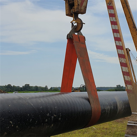 Pipe line lifter lowering belt